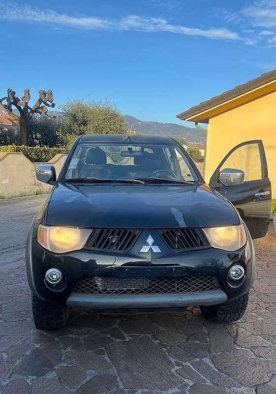 Usata Mitsubishi L200 Intense 136 CV (100 kW) 2007 Pick-up