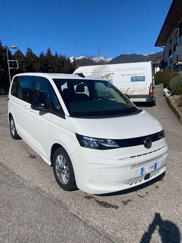 Usata VW Multivan Style 136 CV (100 kW) 2022 Bianco Monovolume