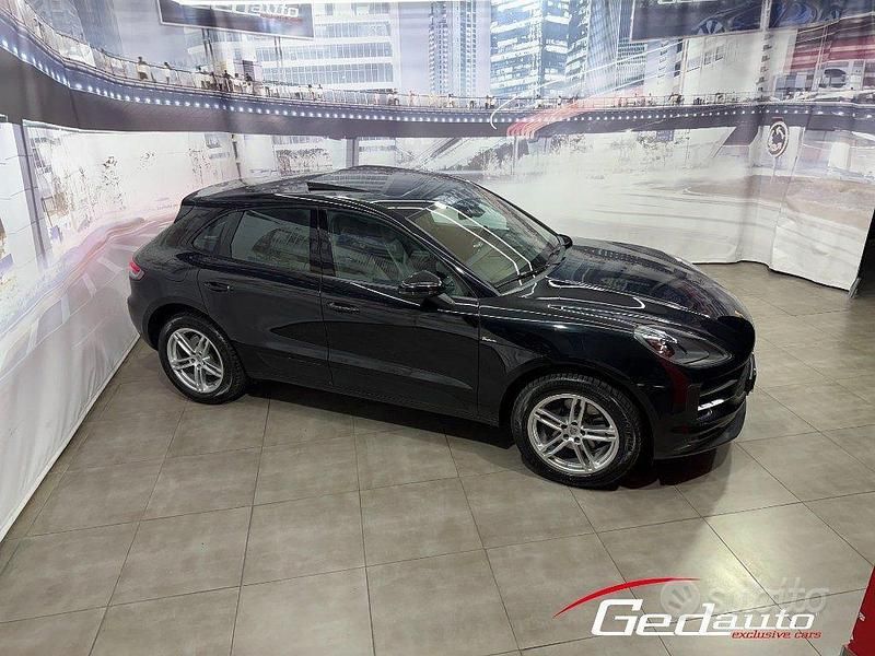 Usata Porsche Macan 245 CV (180 kW) 2018 Nero SUV