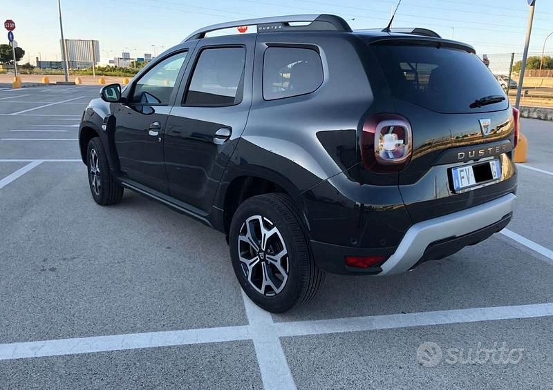 Usata Dacia Duster 114 CV (83 kW) 2019 Nero SUV