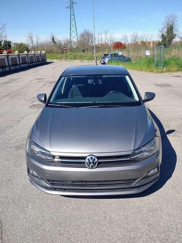 Usata VW Polo Comfortline 80 CV (58 kW) 2019 Grigio Utilitaria