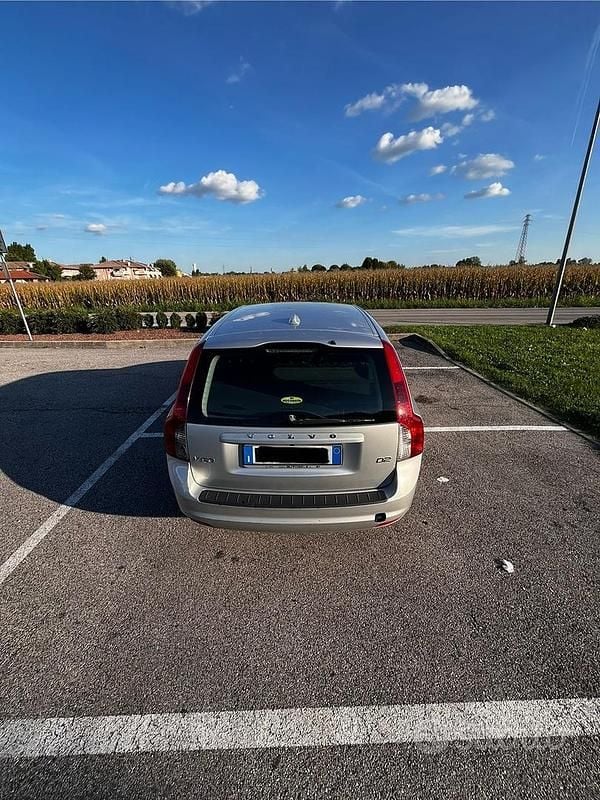 Usata Volvo V50 115 CV (84 kW) 2011 Station wagon