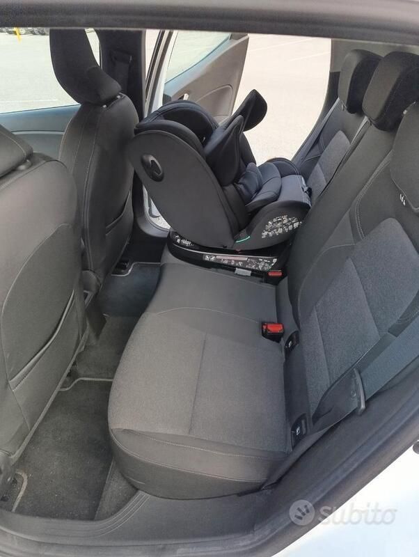 Usata Renault Clio V Zen 101 CV (74 kW) 2021 Bianco Utilitaria