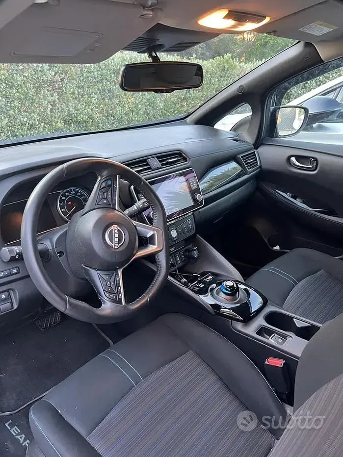 Usata Nissan Leaf N-Connecta 89 kW (122 CV) 2025 Utilitaria