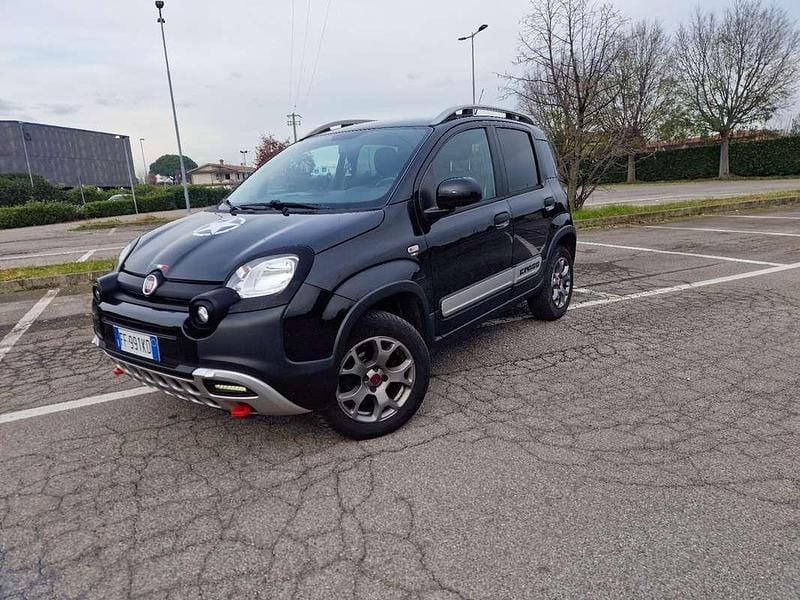 Usata 2016 Fiat Panda Cross Cross Due volumi | 12.800 € (Buon prezzo) - Immagine 1/4