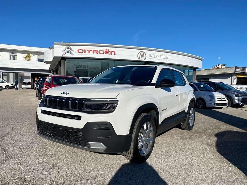 Usata Jeep Avenger Altitude 101 CV (74 kW) 2024 Bianco SUV
