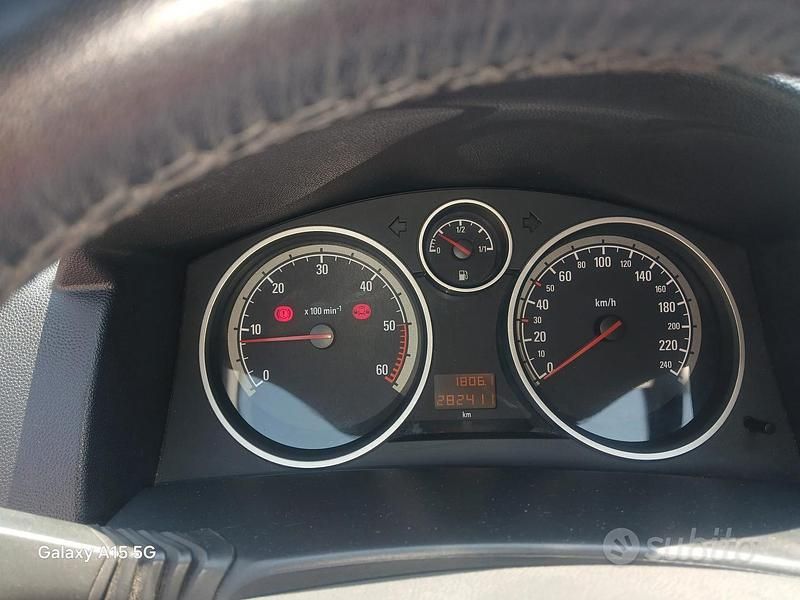 Usata Opel Astra 60 CV (44 kW) 2007 Station wagon