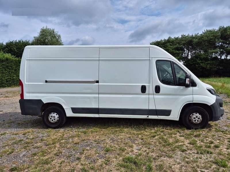 Usata Peugeot Boxer 130 CV (95 kW) 2016 Bianco Furgone