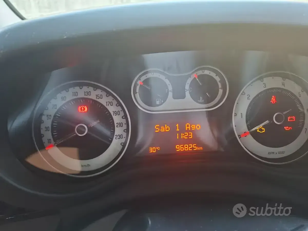 Usata Fiat 500L Trekking 120 CV (88 kW) 2017 Nero Monovolume