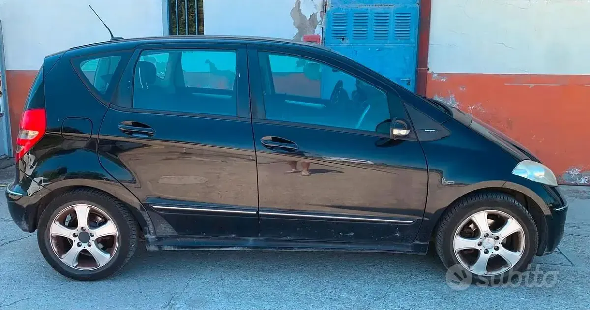 Usata Mercedes A150 95 CV (69 kW) 2008 Nero Berlina