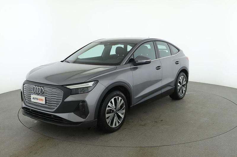 Grigio Usata 2022 Audi Q4 Sportback e-tron SUV | 30.299 € (Buon prezzo) - Immagine 1/4