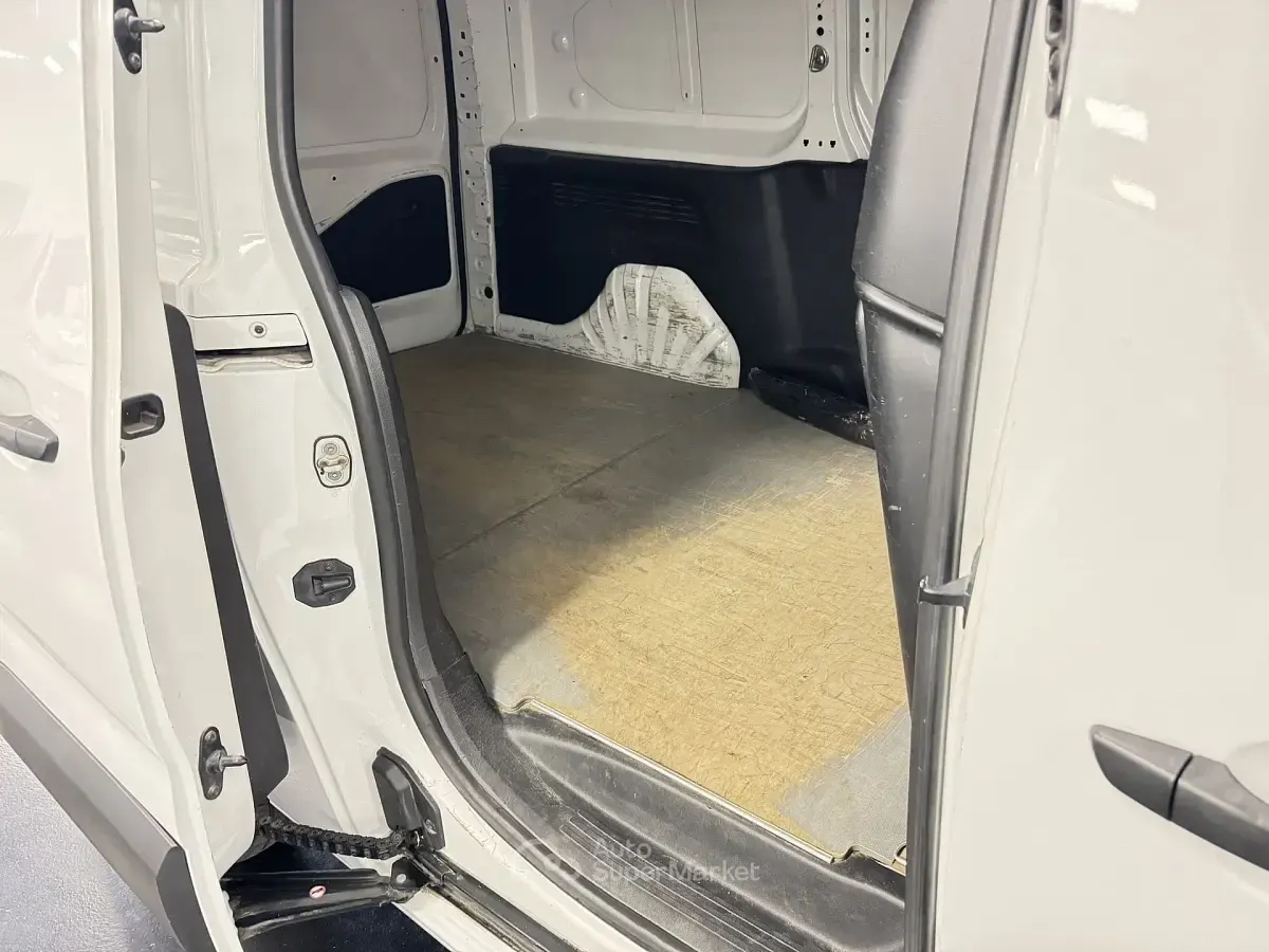 Usata Citroën e-Berlingo 102 CV (75 kW) 2020 Bianco Furgone
