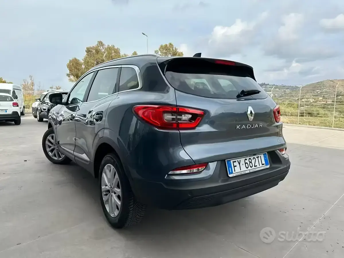 Usata Renault Kadjar Business 116 CV (85 kW) 2019 Grigio SUV