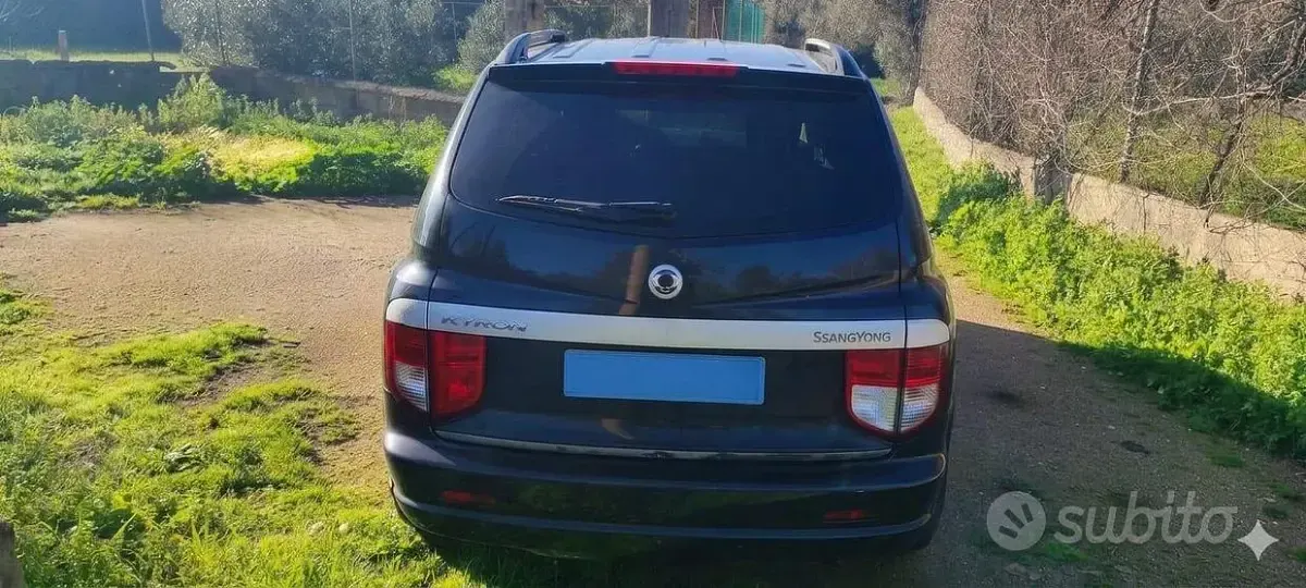 Usata SsangYong Kyron 141 CV (103 kW) 2006 Nero SUV