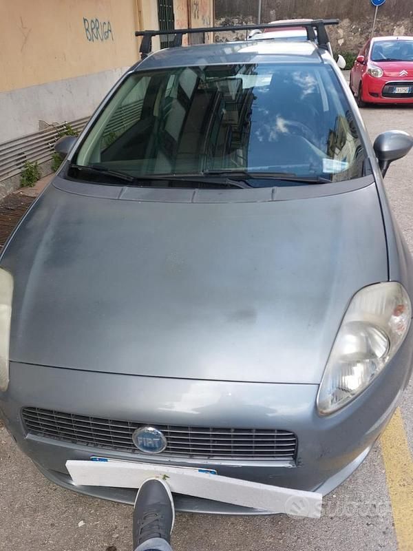 Usata Fiat Grande Punto 65 CV (47 kW) 2008 Grigio Utilitaria