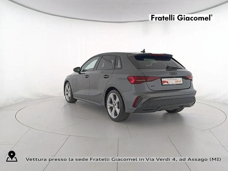 Gebraucht Audi A3 S-Line 150 PS (110 kW) 2025 Grau Limousine