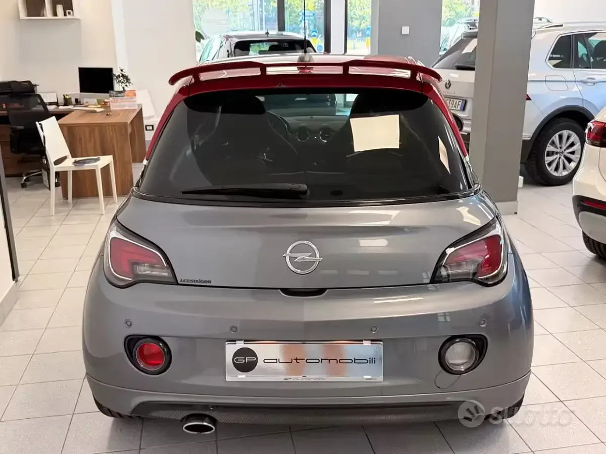 Usata Opel Adam S 150 CV (110 kW) 2017 Grigio Utilitaria