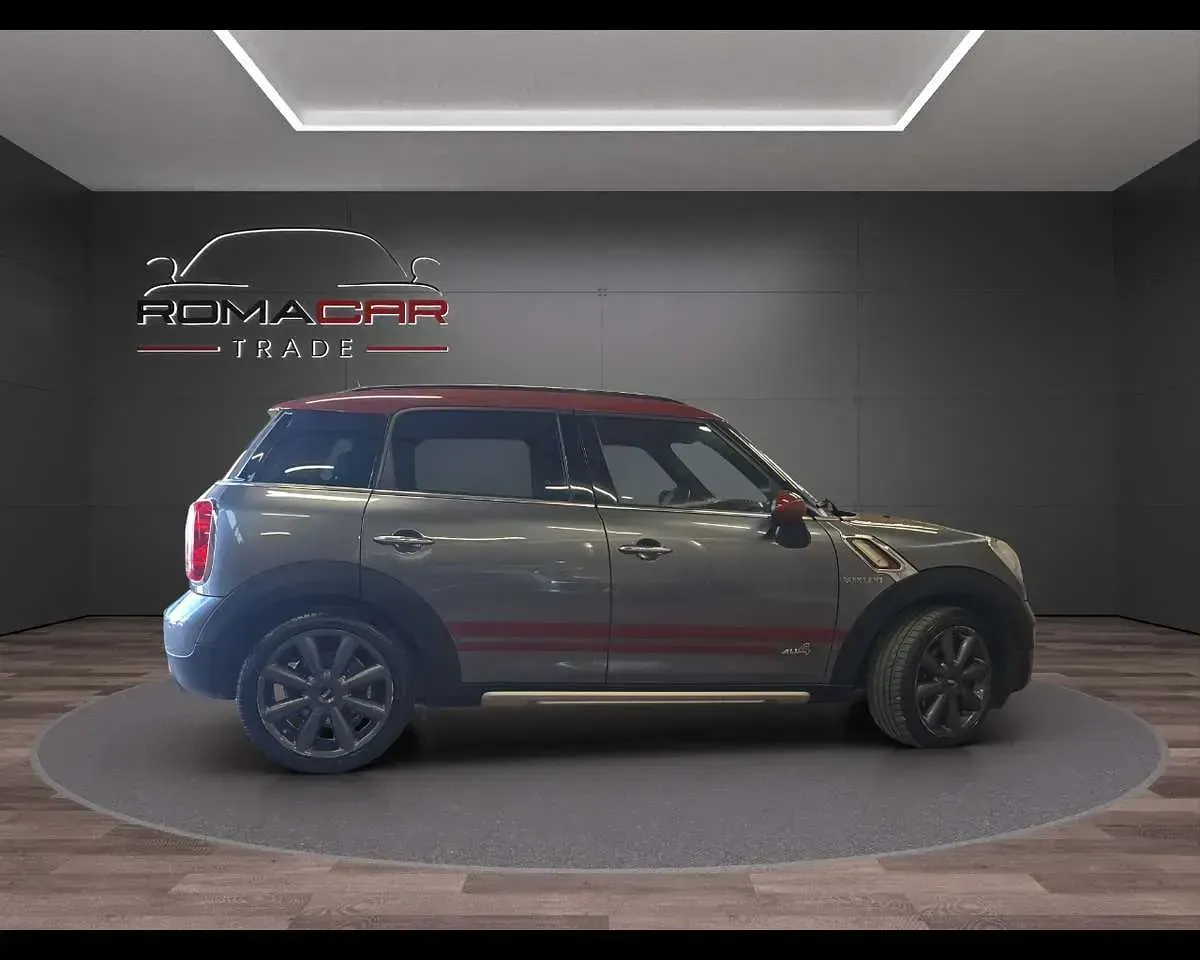 Usata Mini Park Lane Countryman 111 CV (81 kW) 2016 Grigio SUV