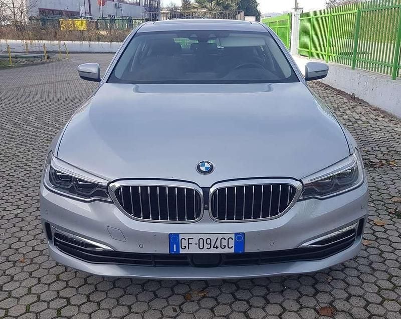 Usata BMW 530 Luxury Line 265 CV (194 kW) 2017 Argento Berlina