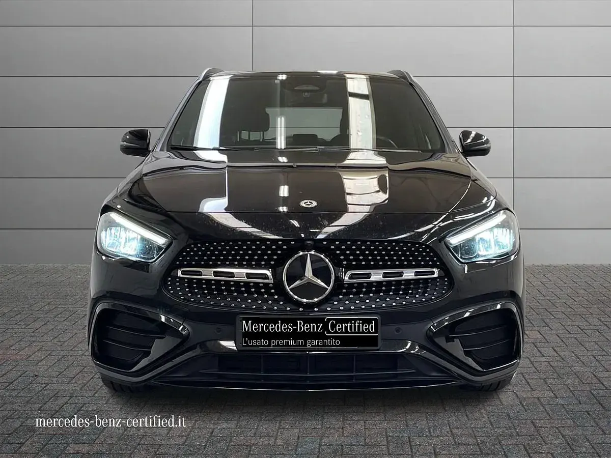Usata Mercedes GLA200 Advanced Plus 150 CV (110 kW) 2023 Nero cosmo SUV