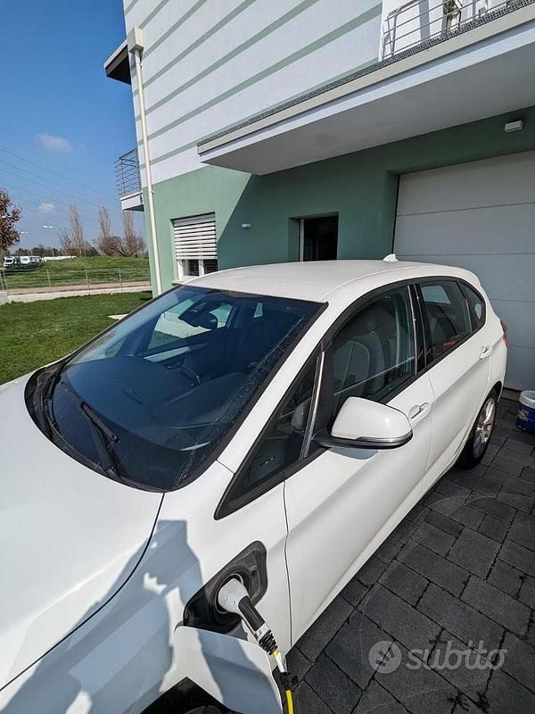 Usata 2020 BMW 225 Efficient Dynamics Monovolume | 14.000 € (Ottimo prezzo) - Immagine 1/4