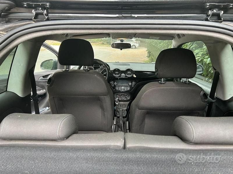 Usata Opel Adam 70 CV (51 kW) 2013 Grigio Utilitaria