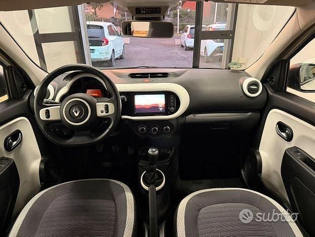 Usata Renault Twingo 70 CV (51 kW) 2020 Bianco Utilitaria