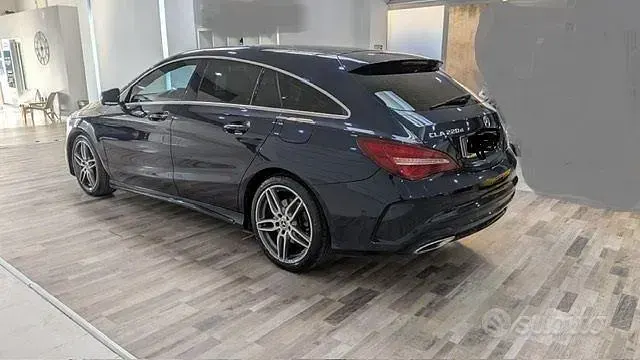 Usata Mercedes CLA220 Shooting Brake AMG line 2019 Bluazzurro Station wagon
