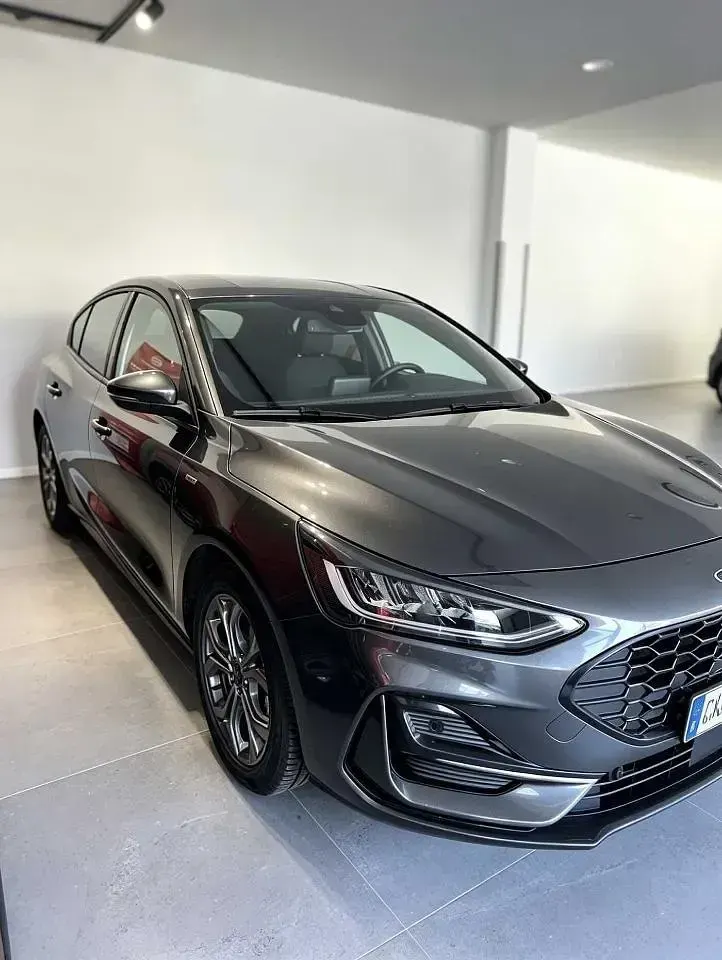 Usata Ford Focus ST 125 CV (91 kW) 2023 Berlina