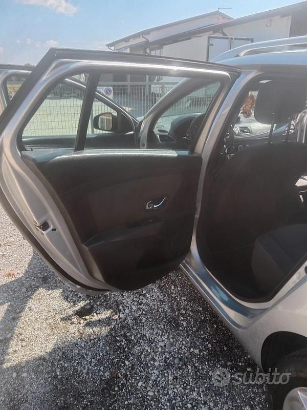 Usata Renault Mégane III 110 CV (80 kW) 2014 Station wagon