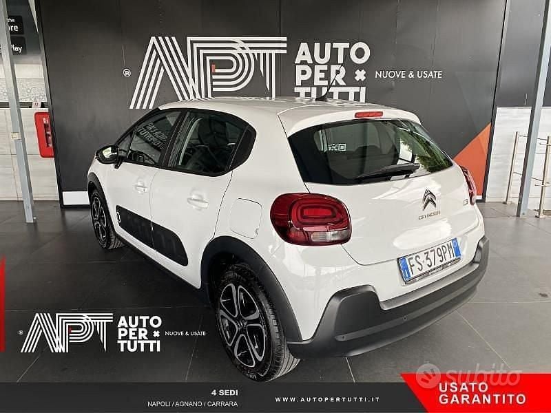 Gebraucht Citroën C3 Feel 83 PS (61 kW) 2018 Weiß Kleinwagen