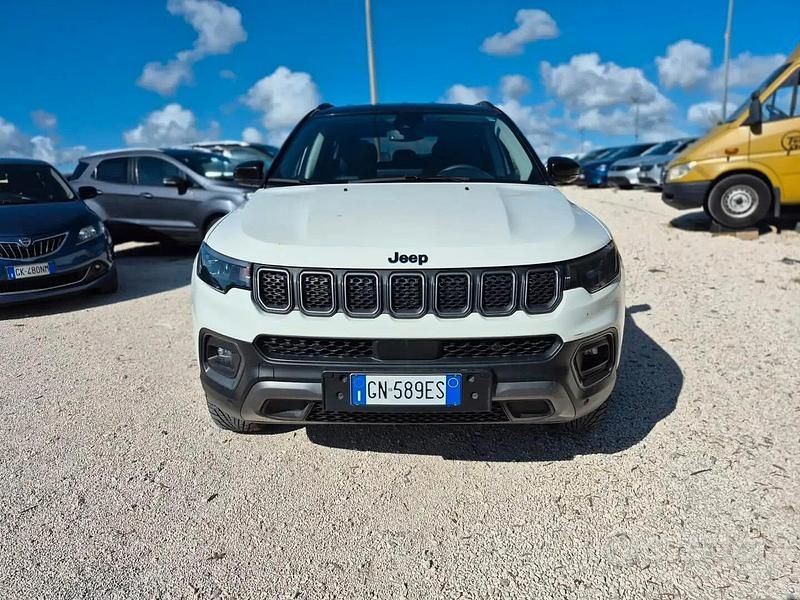 Usata Jeep Compass 180 CV (132 kW) 2023 Bianco SUV