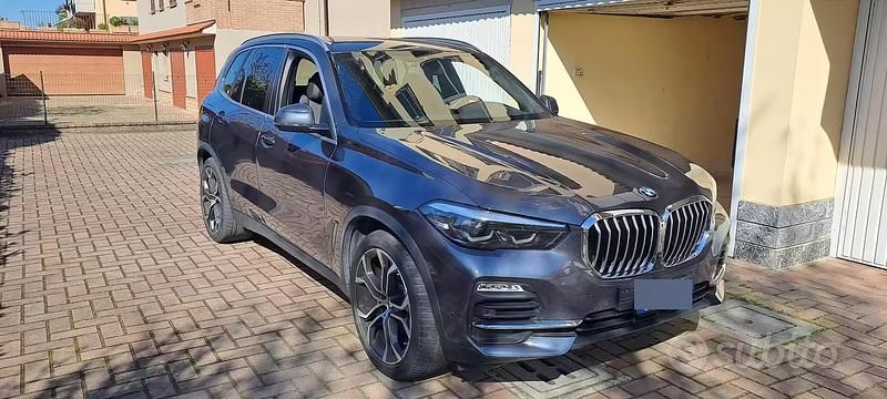 Usata BMW X5 231 CV (169 kW) 2020 Grigio SUV