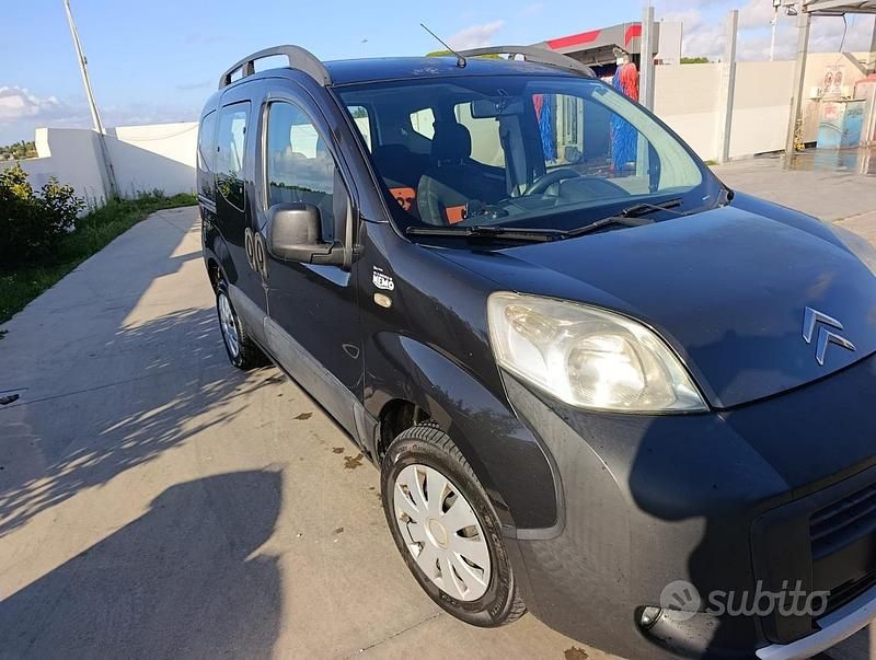 Usata Citroën Nemo 70 CV (51 kW) 2010 Nero Monovolume