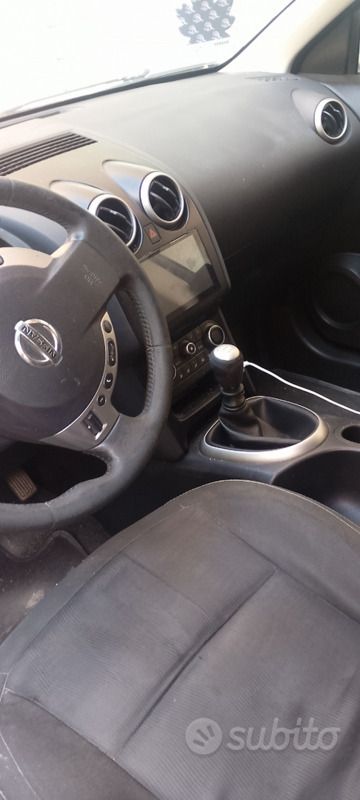 Usata Nissan Qashqai 115 CV (84 kW) 2012 Grigio SUV