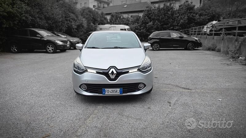 Usata Renault Clio IV 90 CV (66 kW) 2016 Grigio Berlina