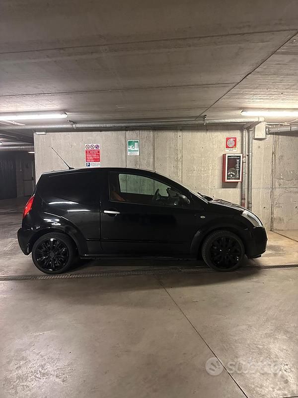 Usata Citroën C2 75 CV (55 kW) 2005 Nero Utilitaria