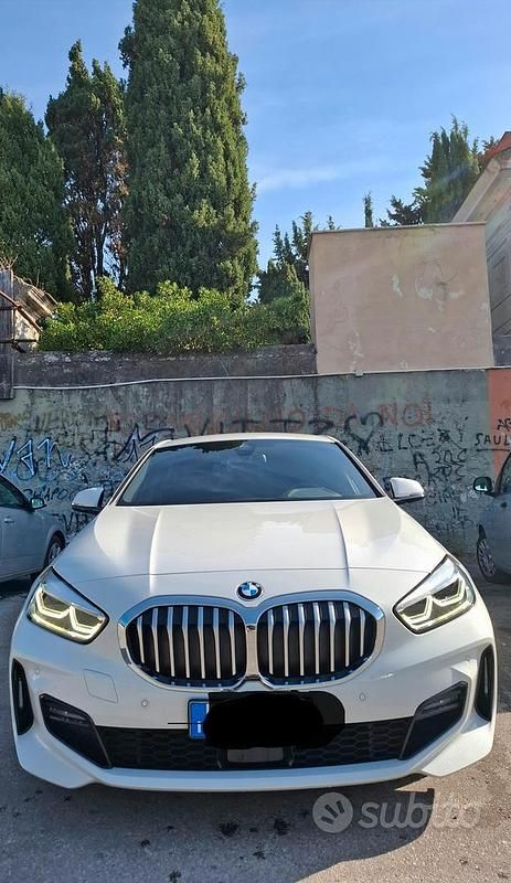 Usata BMW 116 M Sport 2022 Bianco Utilitaria