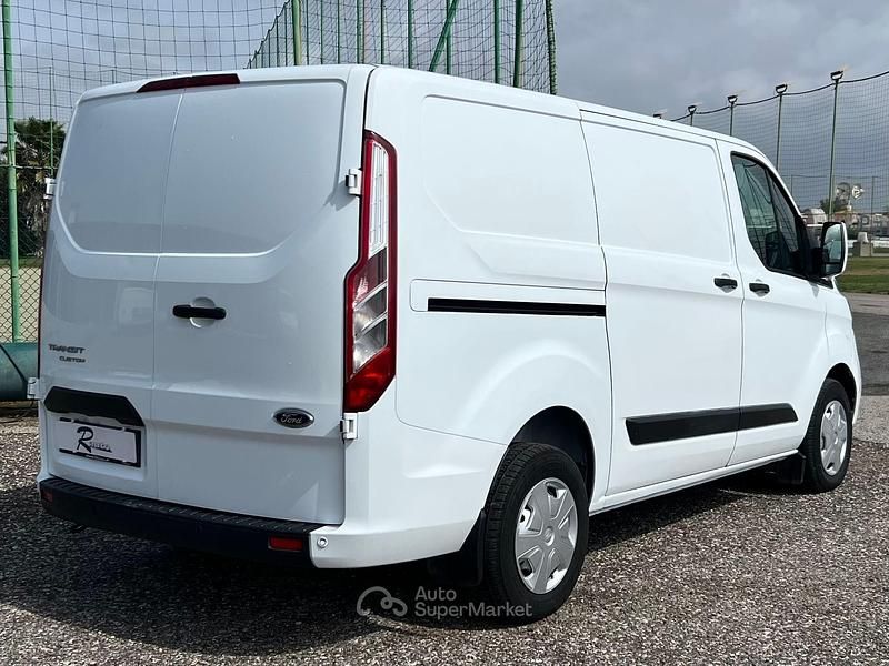 Usata Ford Transit Custom 131 CV (96 kW) 2022 Bianco Berlina