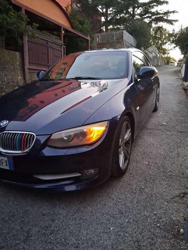 Usata BMW 320 Cabriolet 177 CV (130 kW) 2011 Blu/azzurro Cabrio