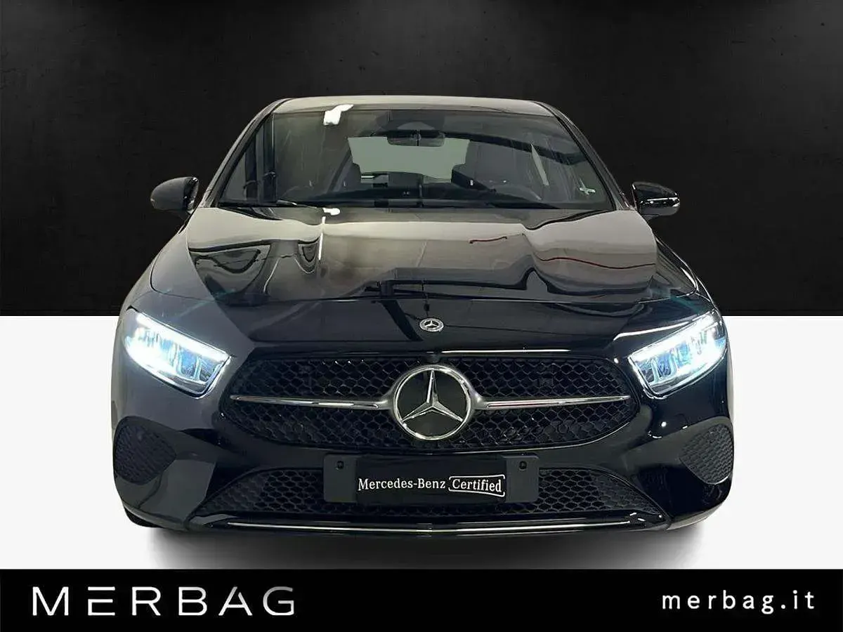 Usata Mercedes A180 Progressive 116 CV (85 kW) 2026 Nero Berlina