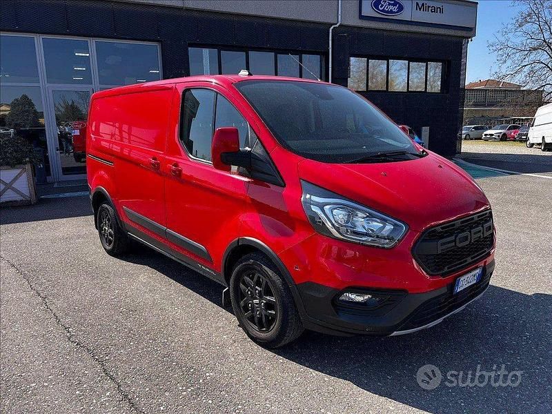 Usata Ford Transit Custom 131 CV (96 kW) 2021 Rosso Berlina