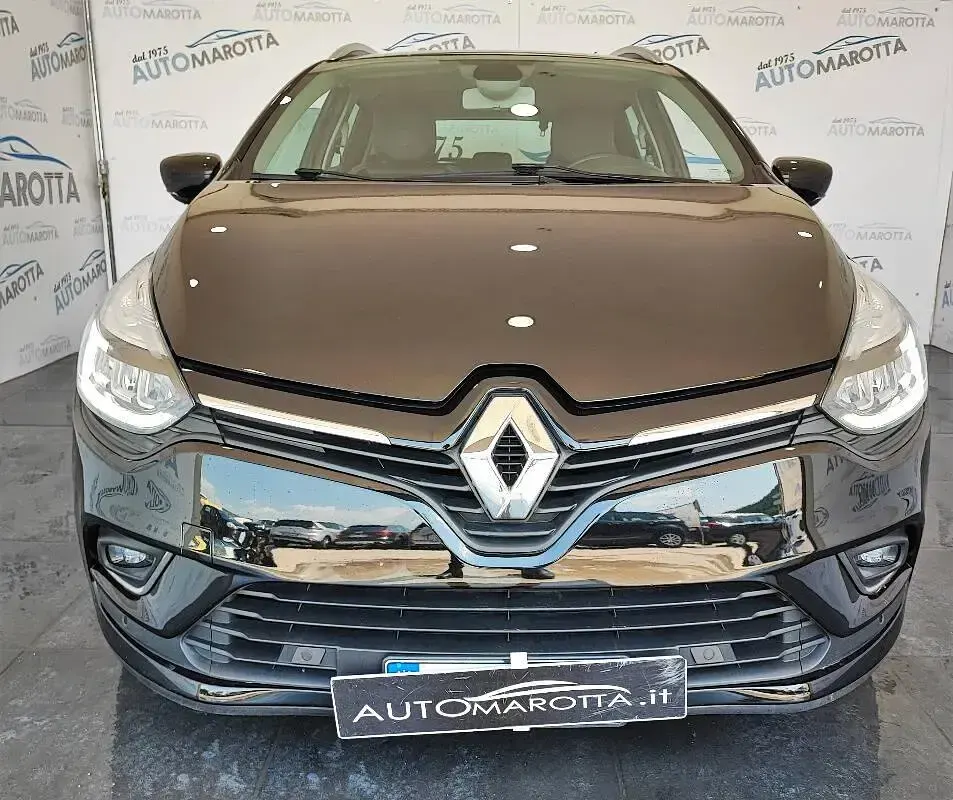 Usata Renault Clio Intens 90 CV (66 kW) 2018 Nero Station wagon