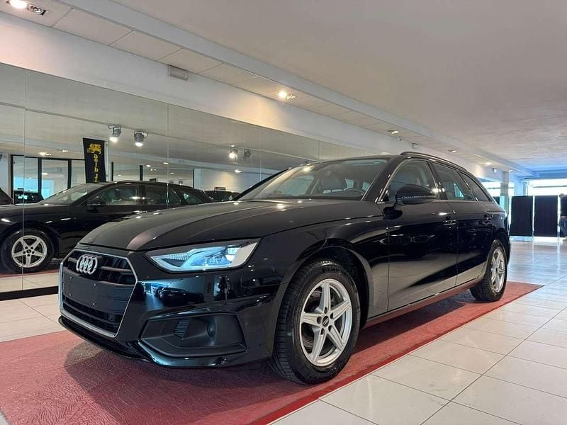 Usata Audi A4 Ambiente 163 CV (119 kW) 2021 Nero Station wagon
