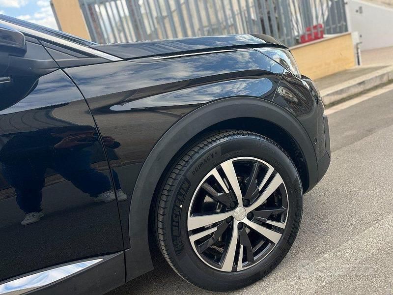 Gebraucht Peugeot 5008 Allure 131 PS (96 kW) 2020 Schwarz SUV