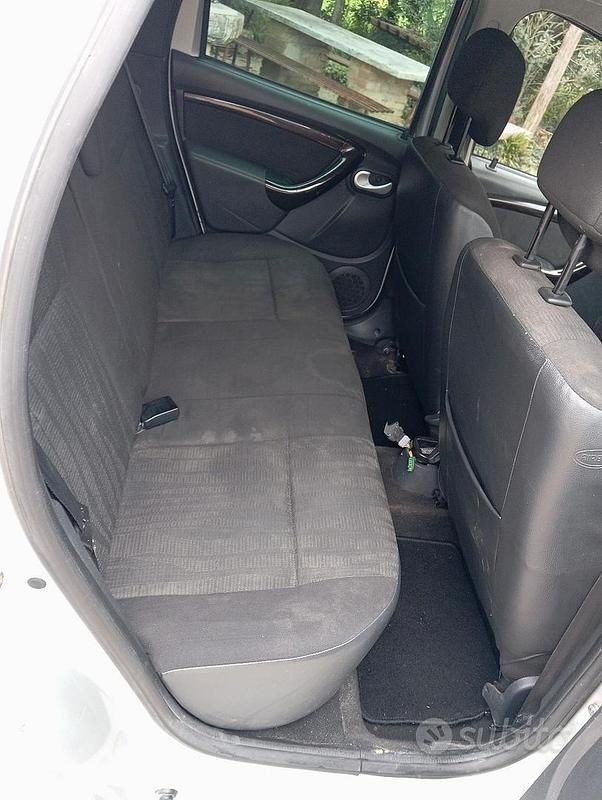 Usata Dacia Duster 110 CV (80 kW) 2011 SUV