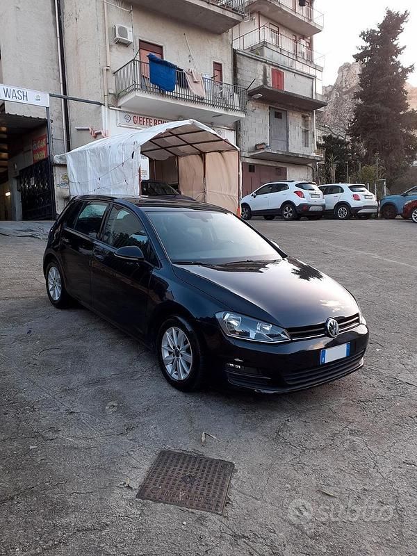 Usata VW Golf VII 110 CV (80 kW) 2015 Nero Berlina