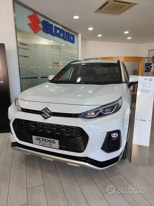 Usata Suzuki Across 306 CV (225 kW) 2023 SUV