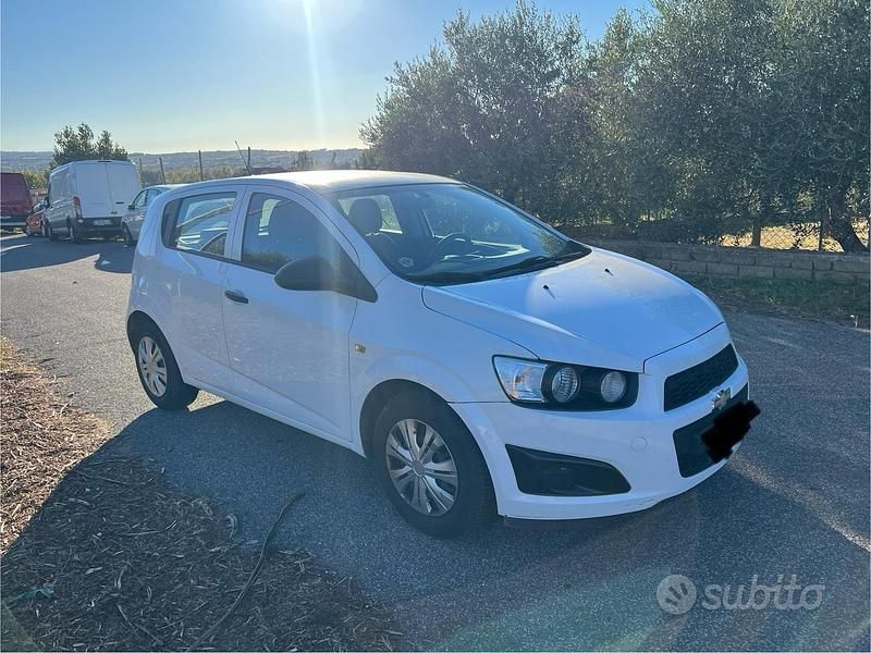 Usata Chevrolet Aveo LS 86 CV (63 kW) 2012 Bianco Berlina
