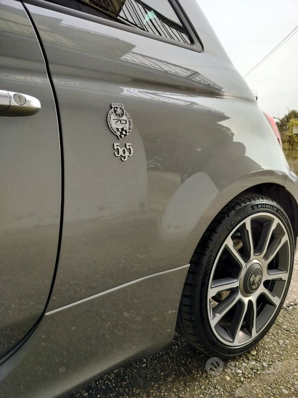 Usata Abarth 500 165 CV (121 kW) 2019 Grigio Utilitaria